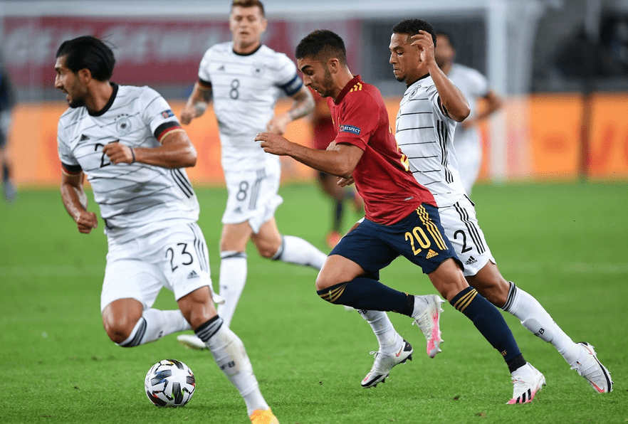 越战血战丛林90分钟   越战血战丛林90分钟